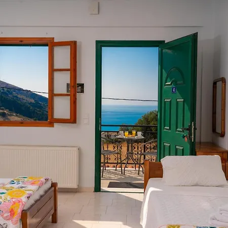 Апартаменты Myrtos View *