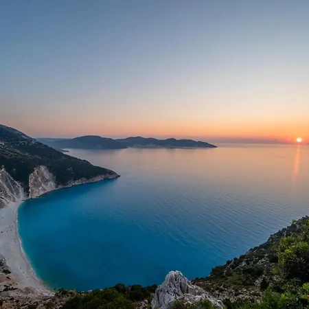 Апартаменты Myrtos View *